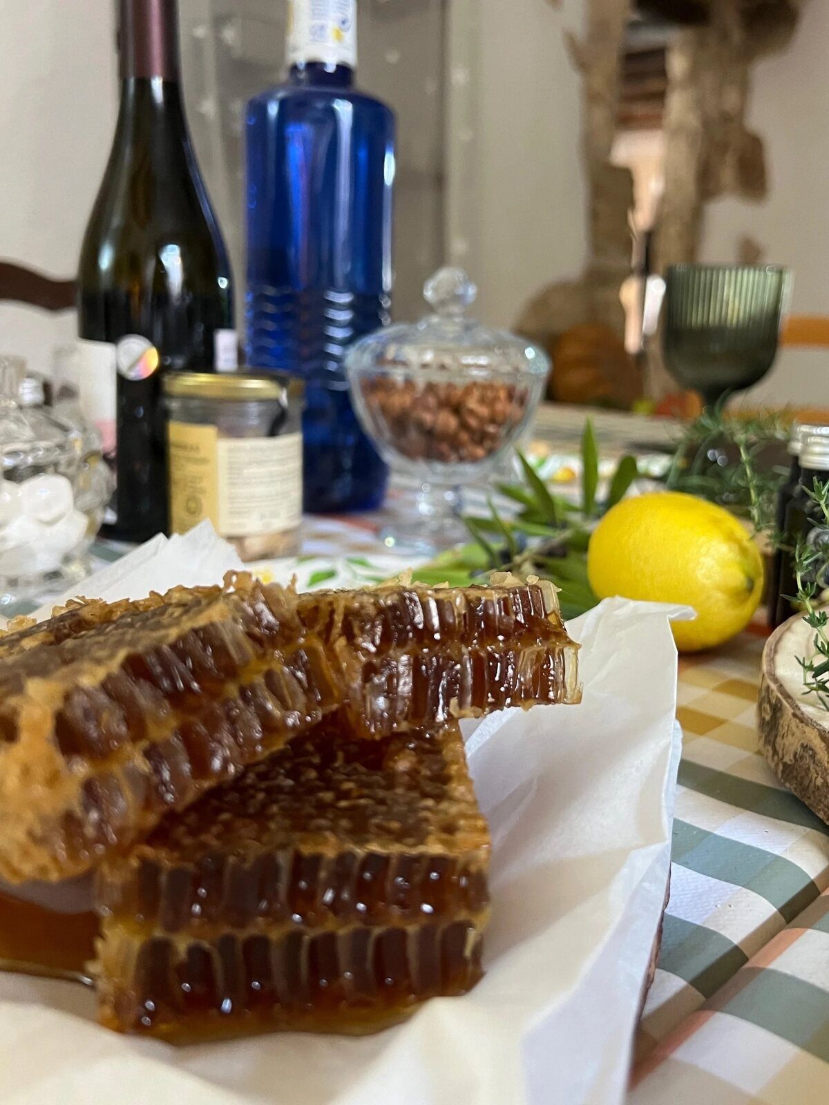 Свежие местные продукты